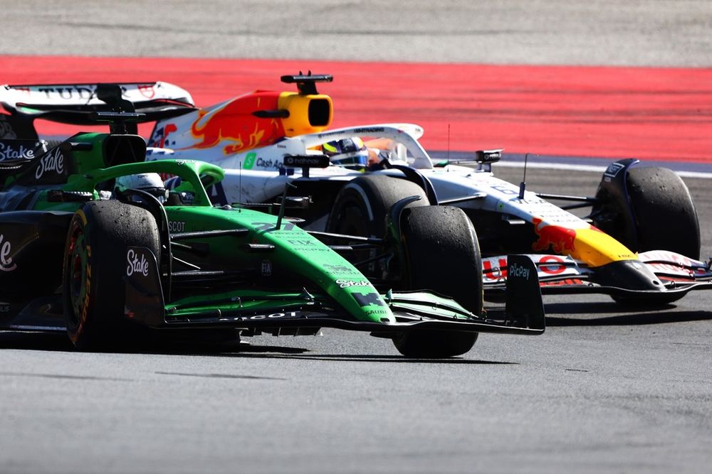 Nico Hulkenberg, Sauber, Isack Hadjar, Racing Bulls Team