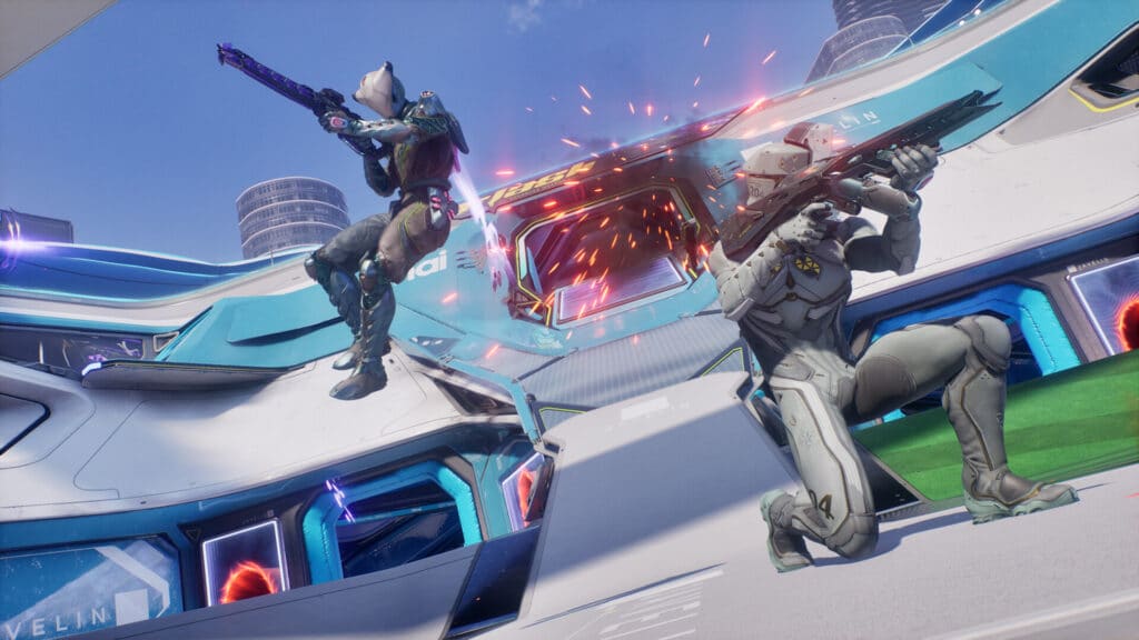 Splitgate 2 with two players in a gun fight during a multiplayer match