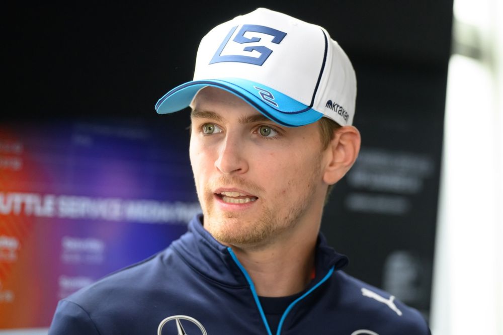 Logan Sargeant, Williams