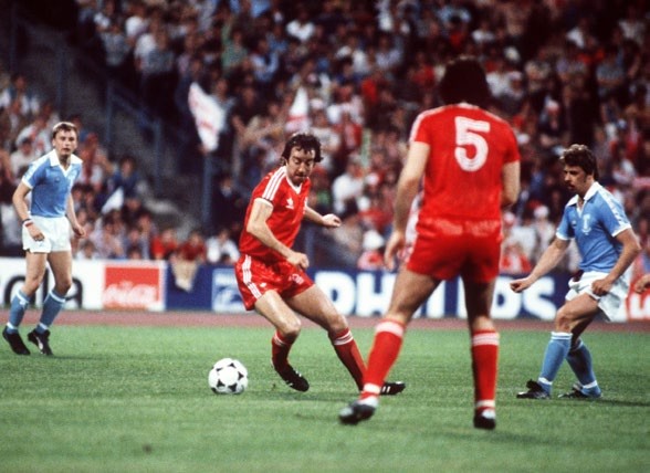 FFT381.feat_foresteurope.g9502g_1