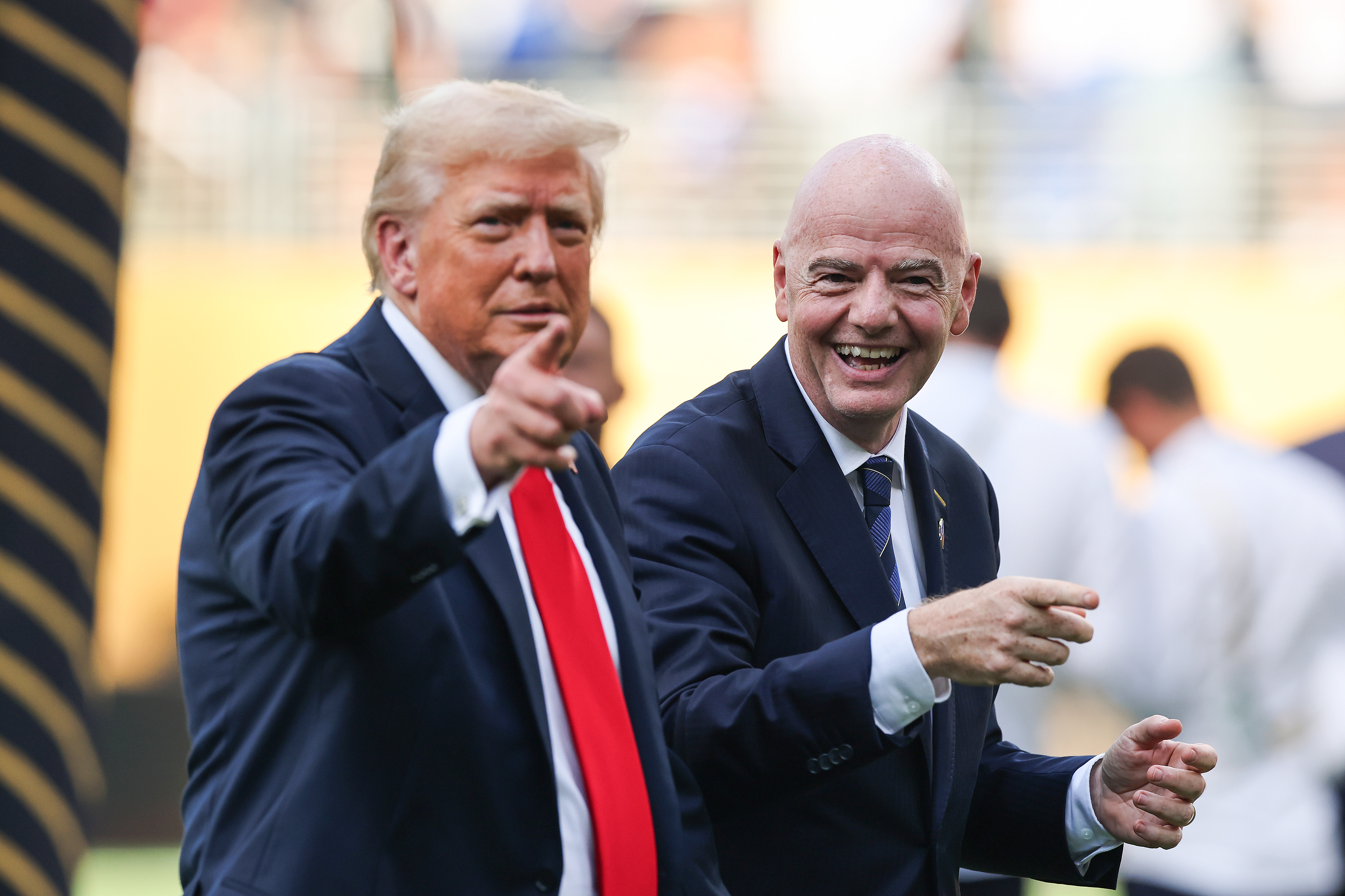 Donald Trumo (L) and Gianni Infantino (R) at the FIFA Club World Cup Final