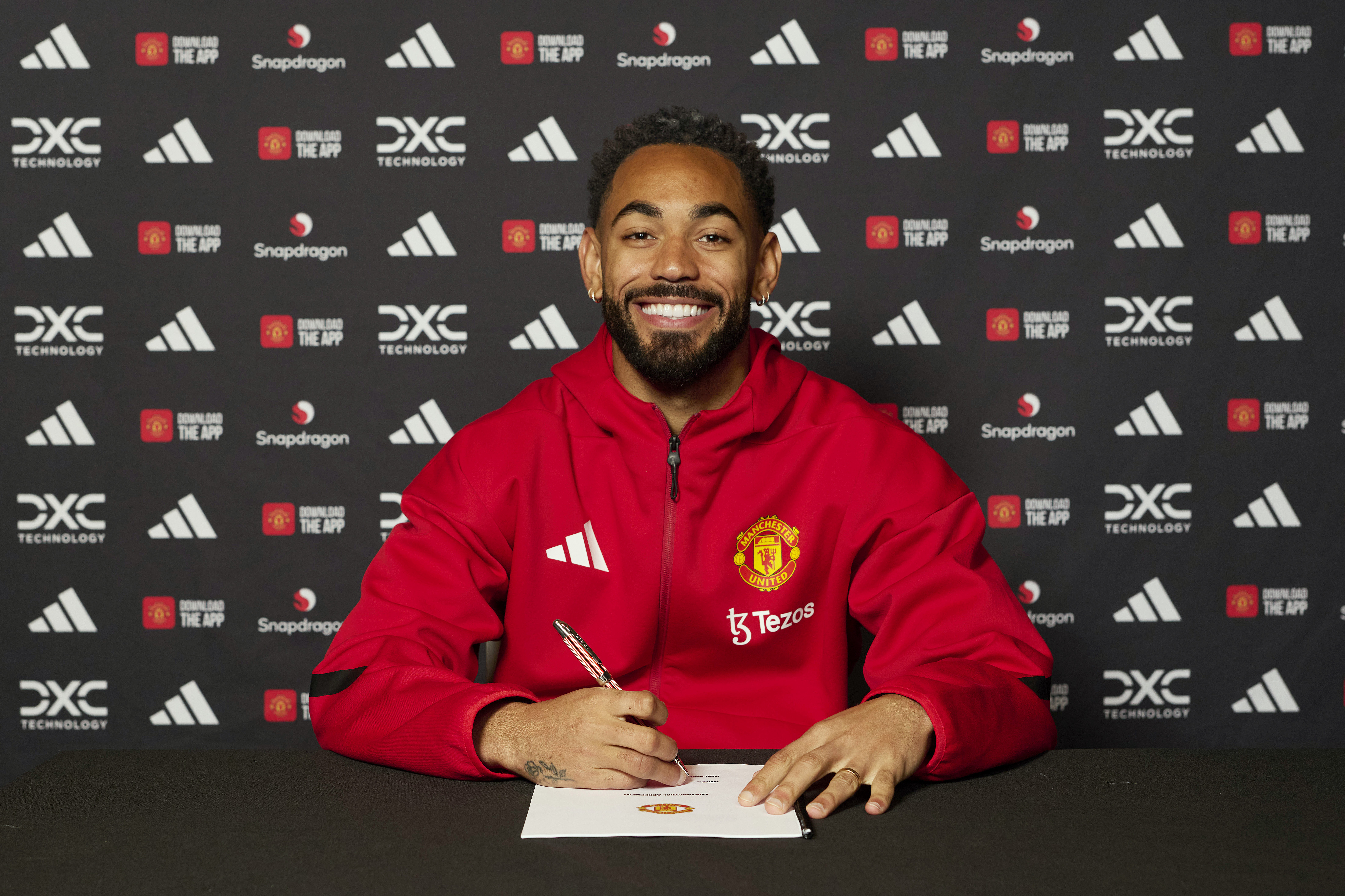 Manchester United have already completed the signing of Matheus Cunha