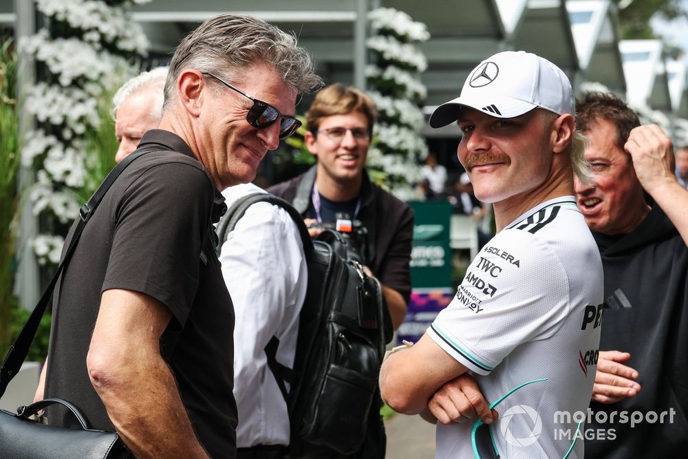Valtteri Bottas with Graeme Lowdon