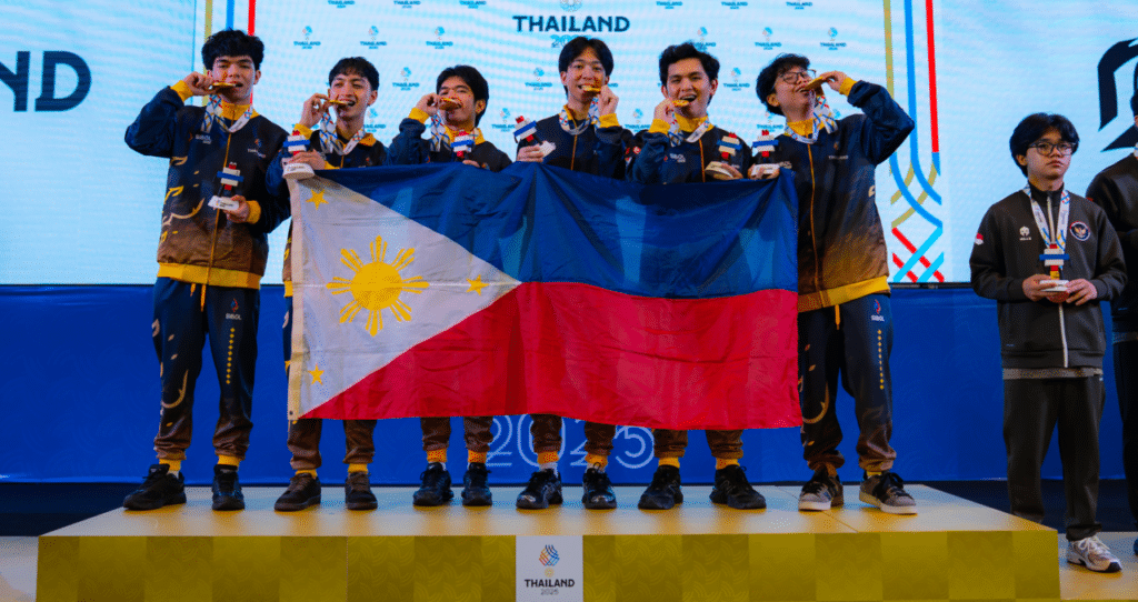 The Philippines posing with its gold medals after winning the MLBB men's event at the SEA Games 2025. 