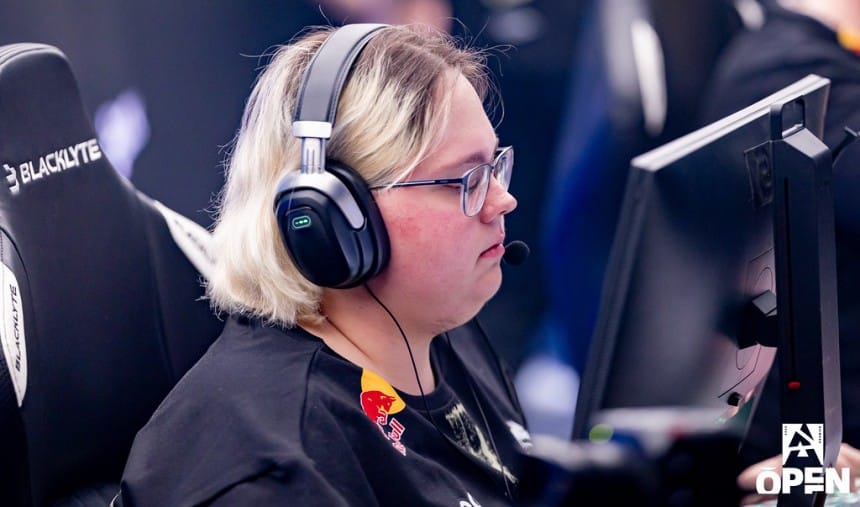 magixx competing in tournament