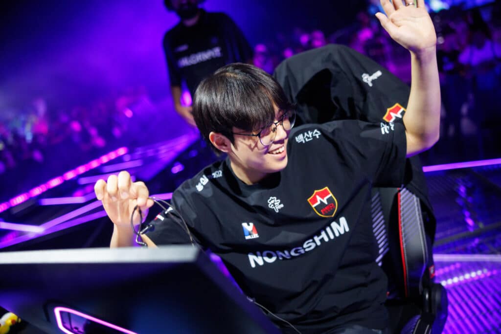 Nongshim RedForce Dambi