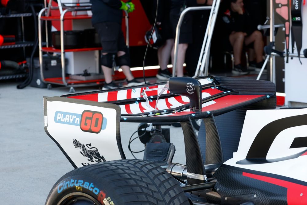 Haas VF-26