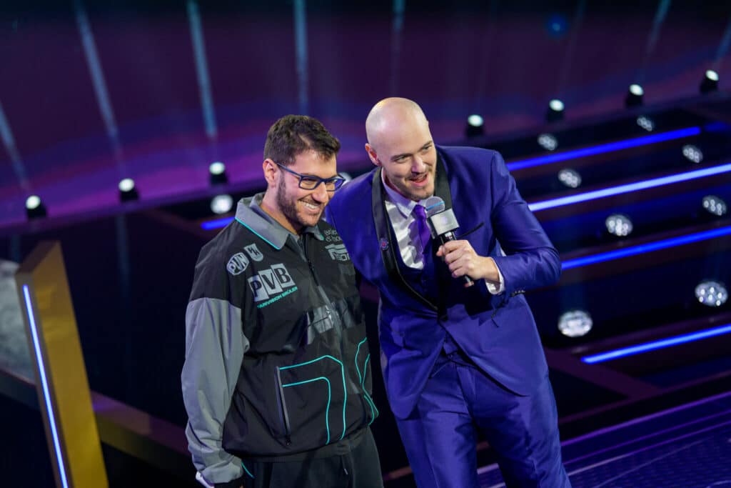 astini coach dota
