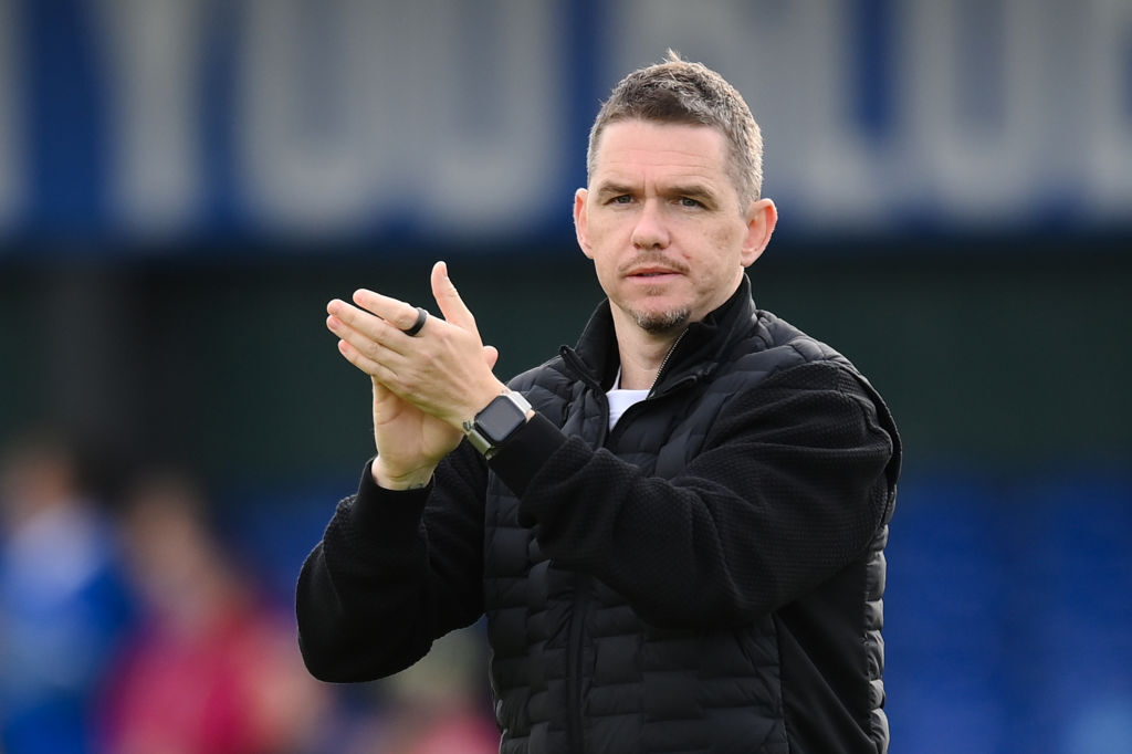 Marc Skinner applauding