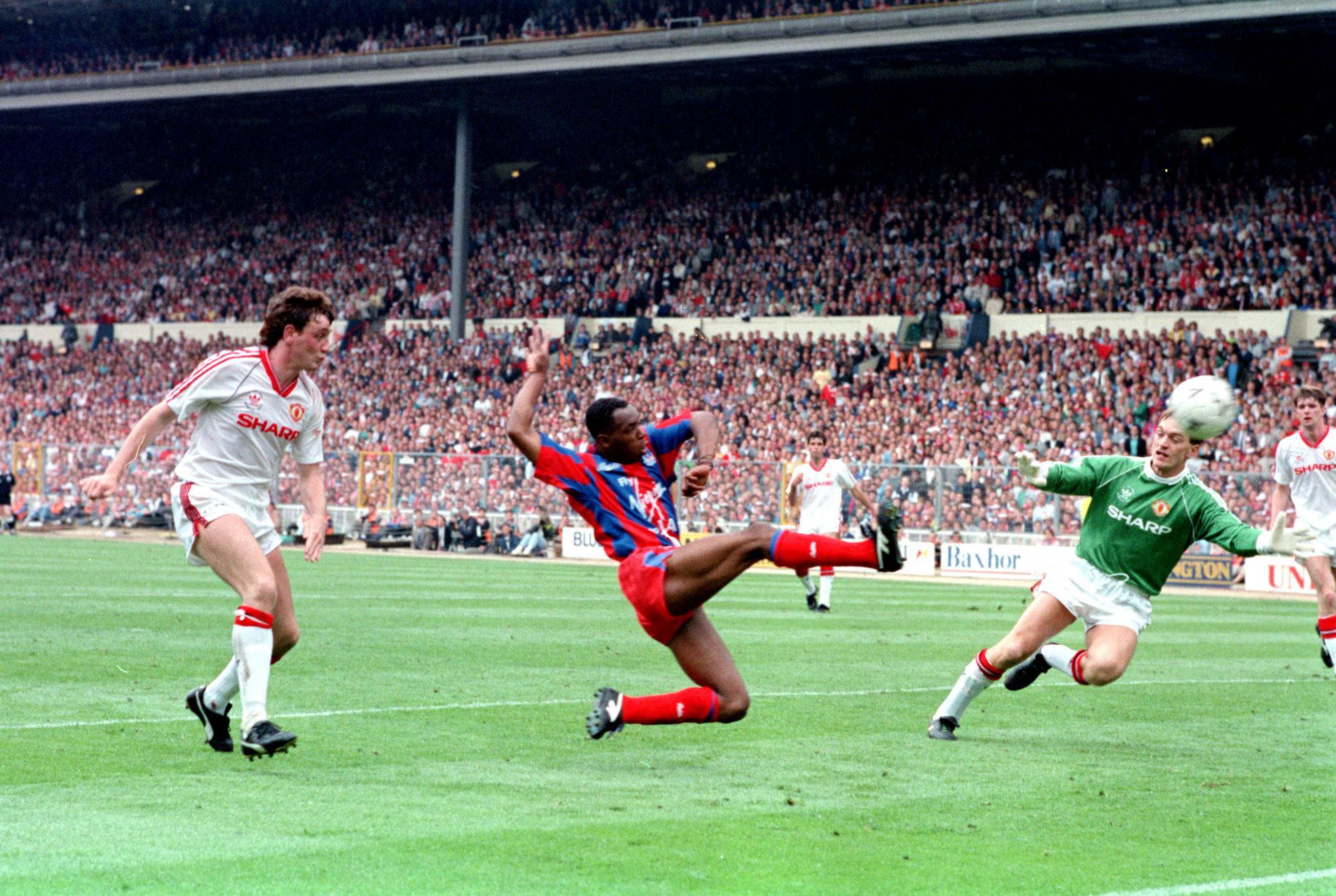 The FA Cup final match between Crystal Palace and Manchester United in 1990